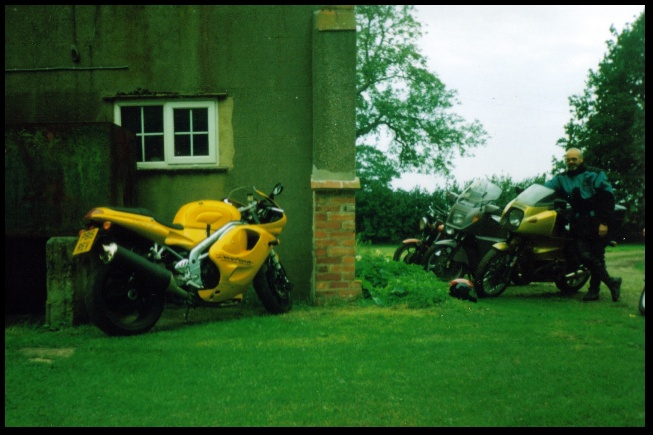 640x421 pixels (112K)